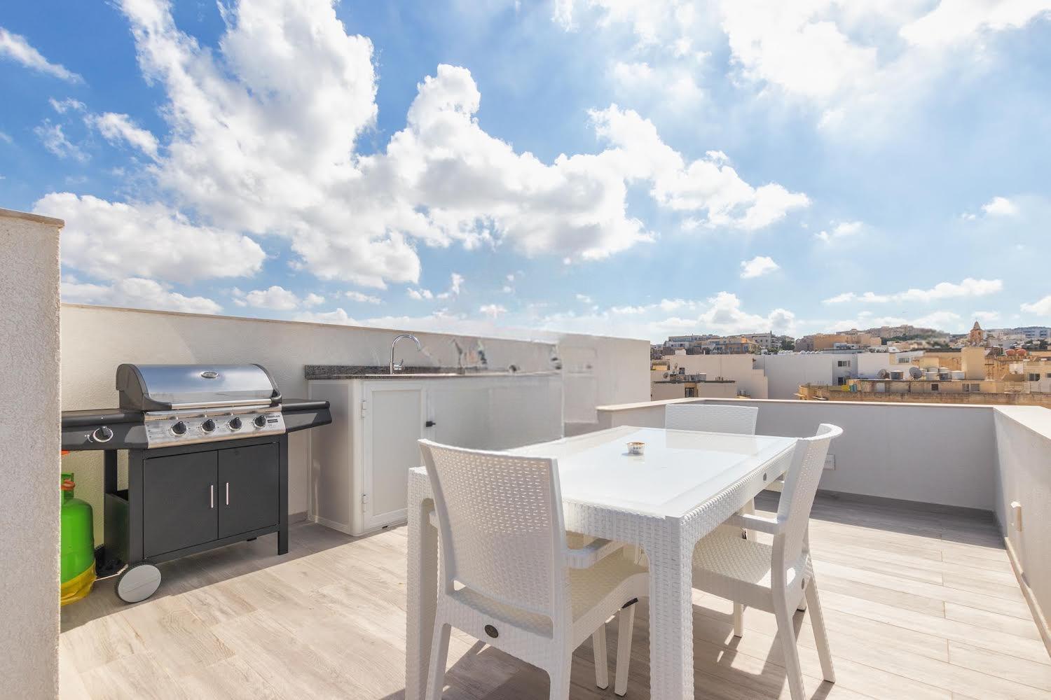 Appartement The Penthouse à San Ġiljan Extérieur photo