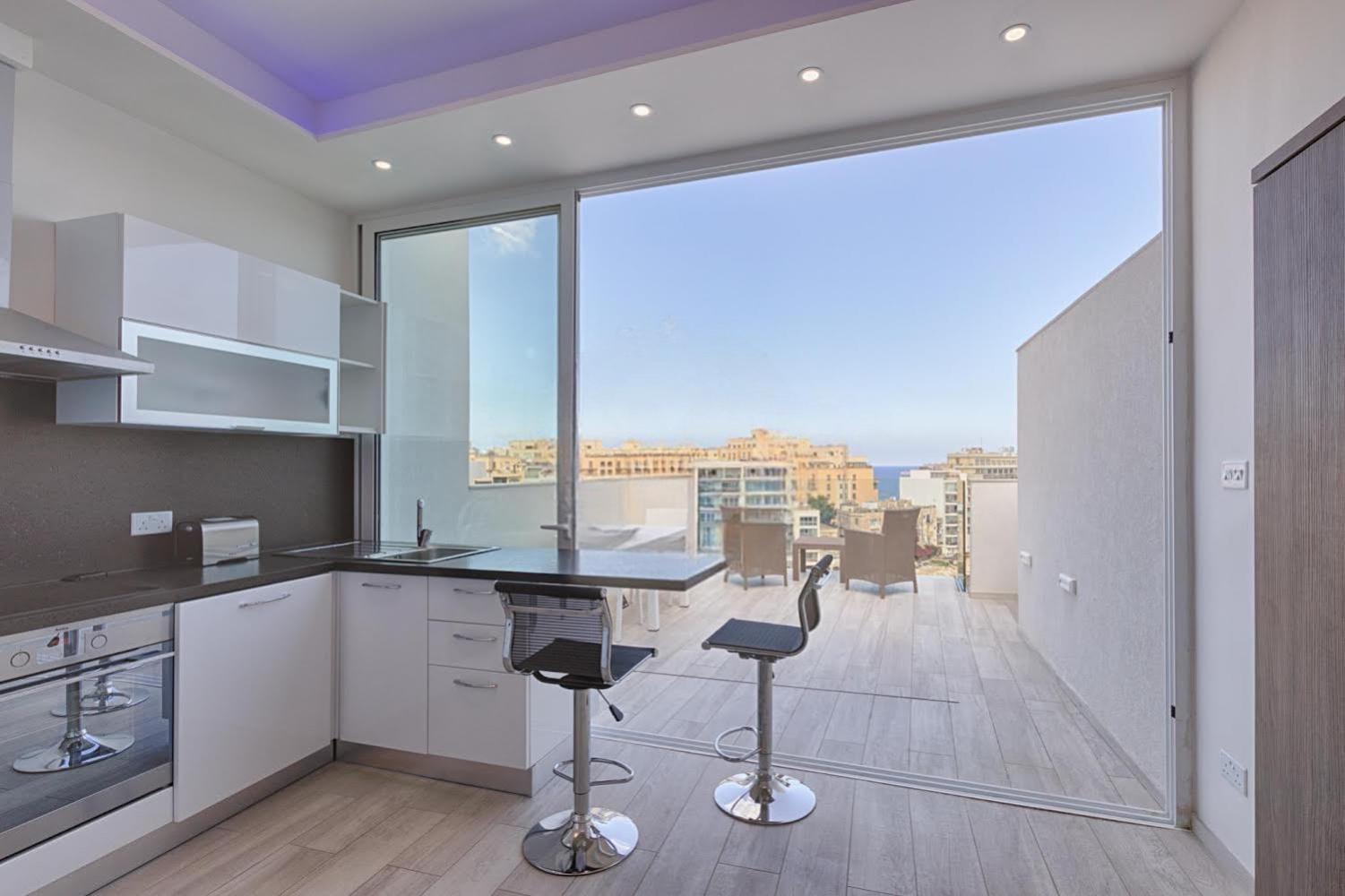Appartement The Penthouse à San Ġiljan Extérieur photo