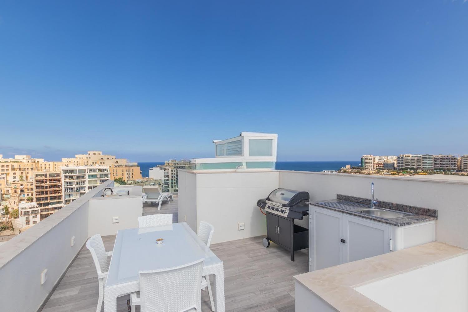 Appartement The Penthouse à San Ġiljan Extérieur photo